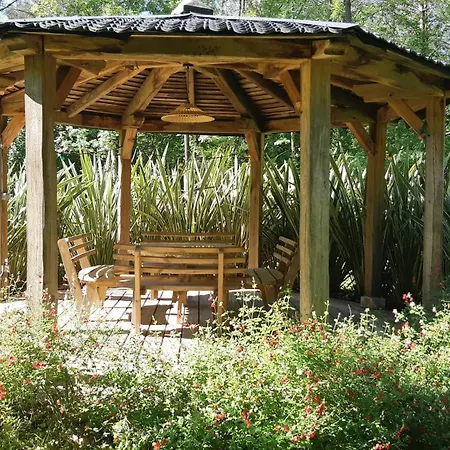 - 5 Holiday home *